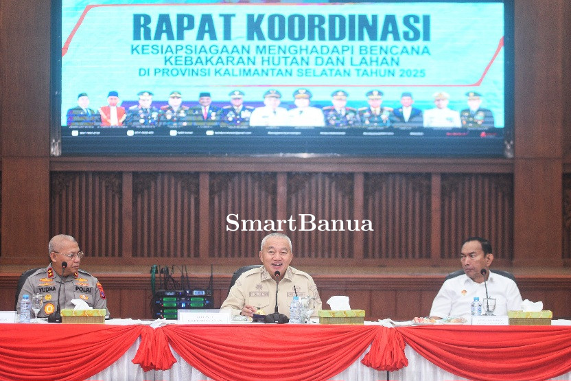 Gubernur H. Muhidin Pimpin Rakor Kesiapsiagaan Bencana, Pemprov Kalsel Tetapkan Siaga Darurat Karhutla