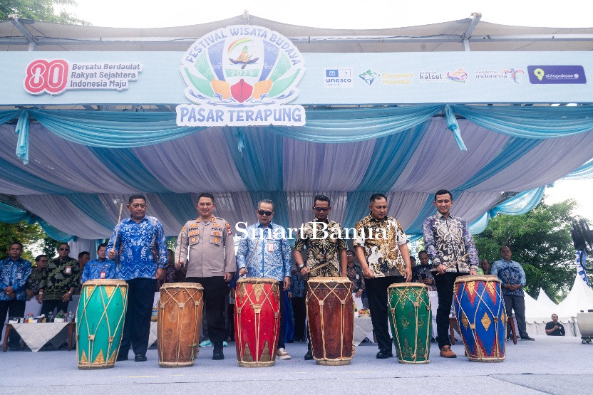 Sekdaprov Kalsel Buka Festival Wisata Budaya Pasar Terapung Tahun 2025, Warisan Budaya yang Memiliki Nilai Sejarah