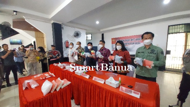 Polda Kalsel Musnahkan 10,Kg Sabu Ekstasi Serta Ganja
