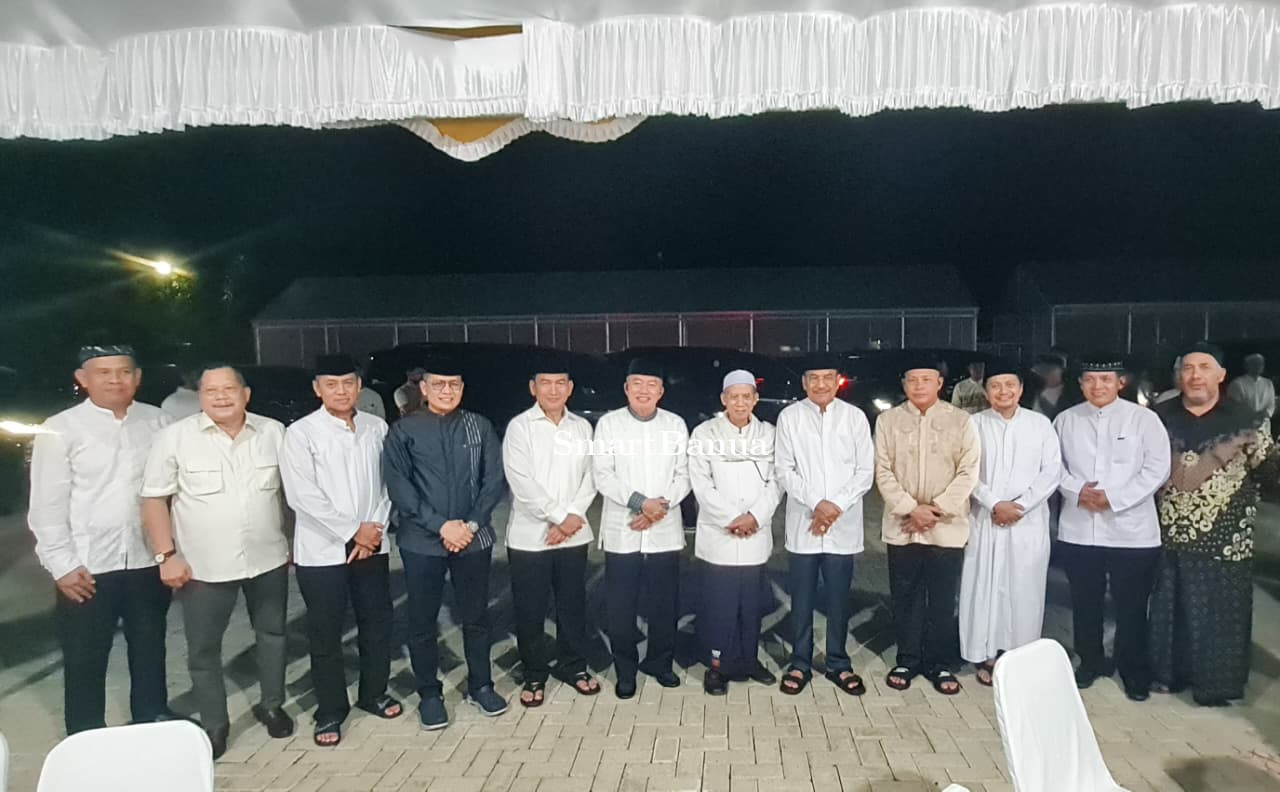 Gubernur H. Muhidin dan Wagub Hasnuryadi Hadiri Maulid Nabi Muhammad SAW di Kediaman Ketua DPRD Kalsel H. Supian