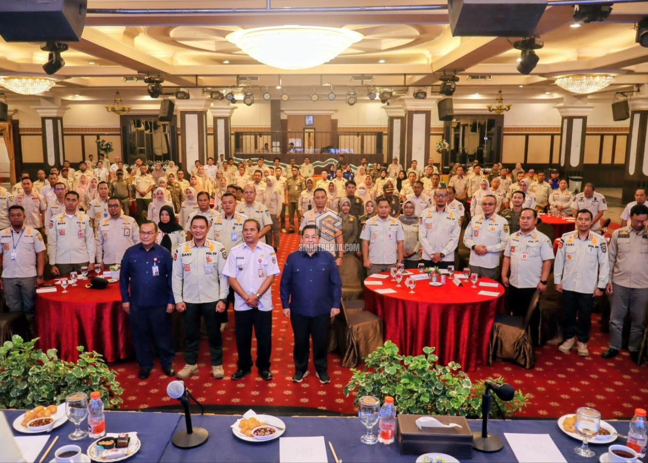 Pemprov Pemerintah Provinsi Kalsel Tegaskan Trantibumlinmas Fondasi Stabilitas D...