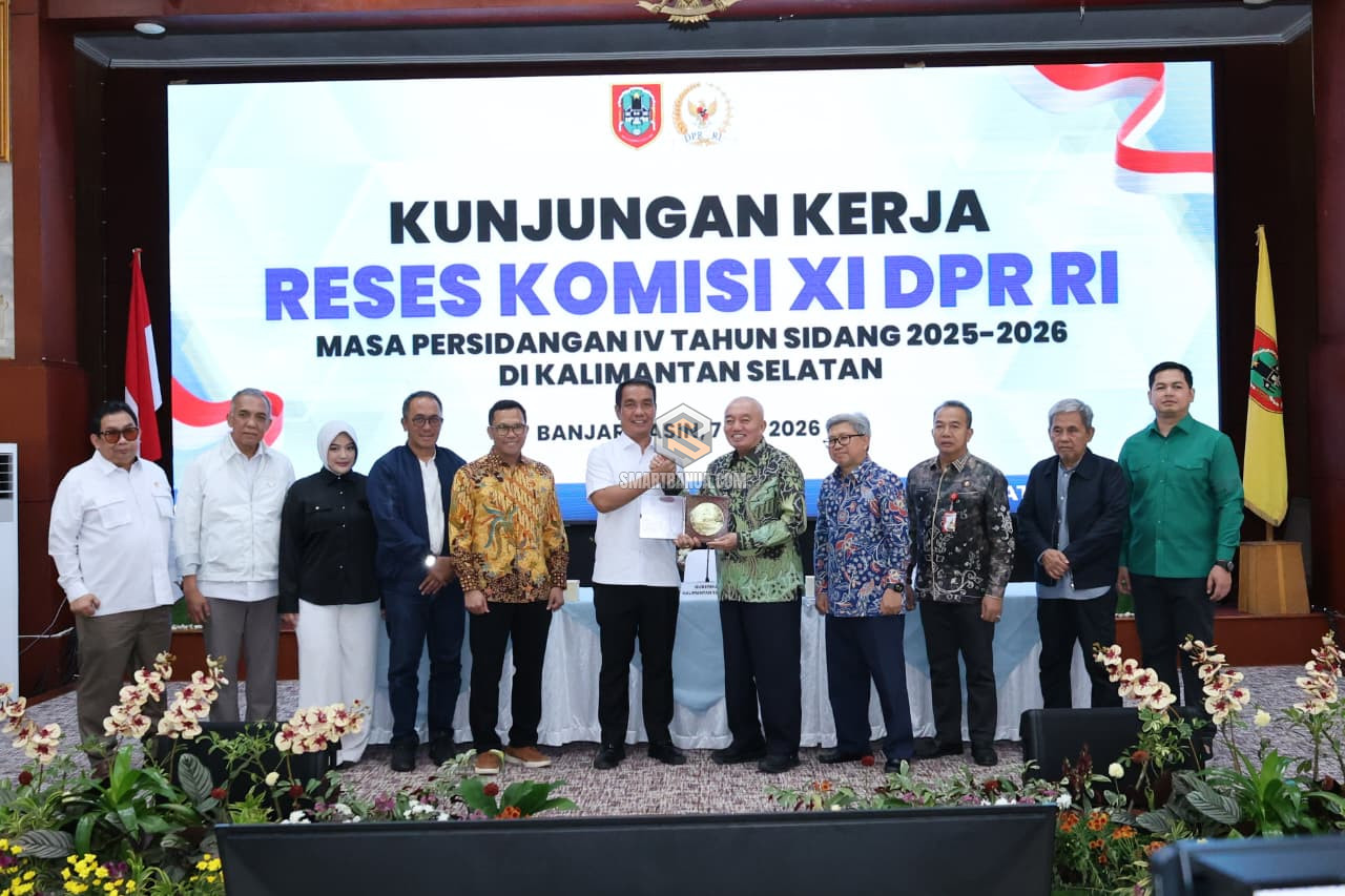 Terima Reses Komisi XI DPR RI, Gubernur H. Muhidin Sampaikan Keberhasilan Pempro...