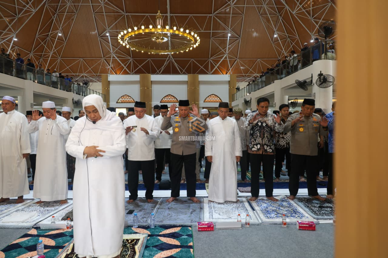 Sholat Jumat Perdana Digelar, Masjid Syekh Arsyad Al Banjari Disiapkan Jadi Isla...