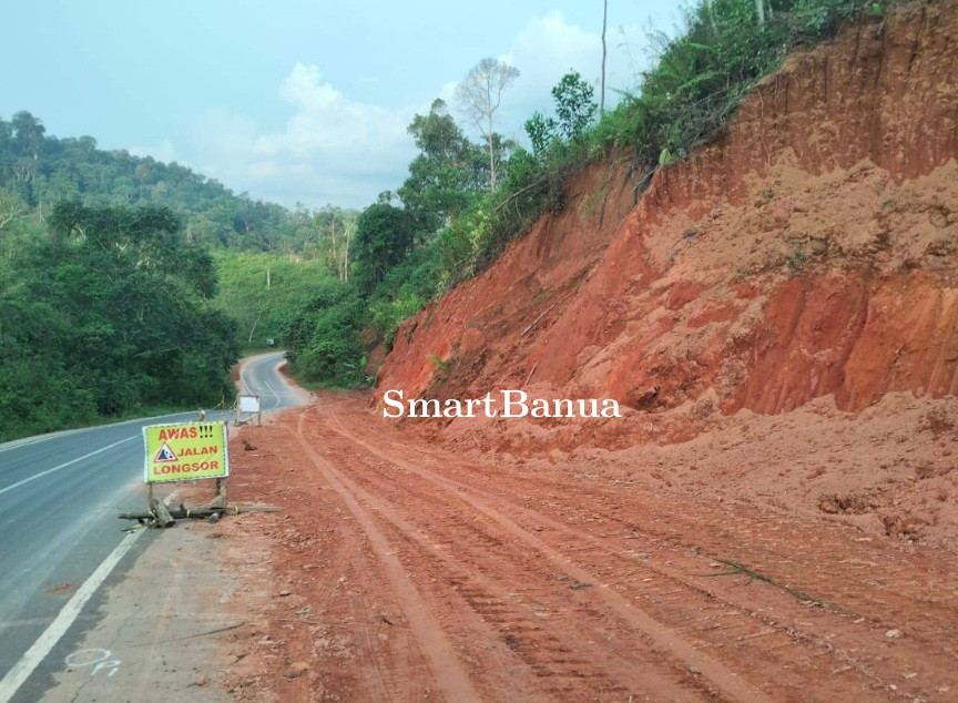 Gerak Cepat, Pemprov Kalsel Tangani Titik Longsor di Ruas Jalan Banjarbaru–Batulicin